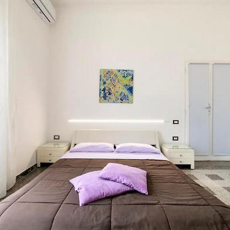 Camera Matrimoniale Privata In Appartamento Condivisibile Salerno Eksteriør billede